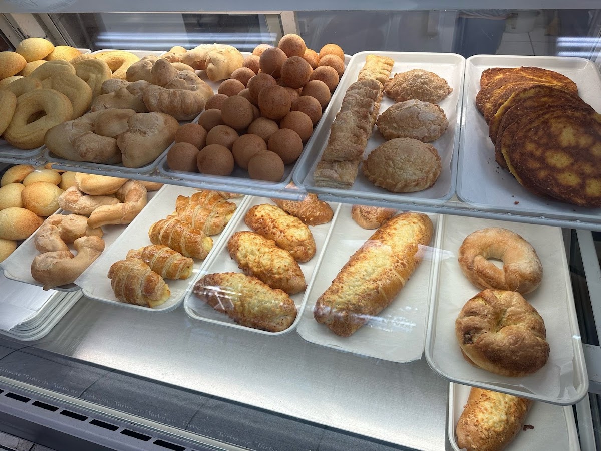 La Paloma Bakery & Restaurant-3