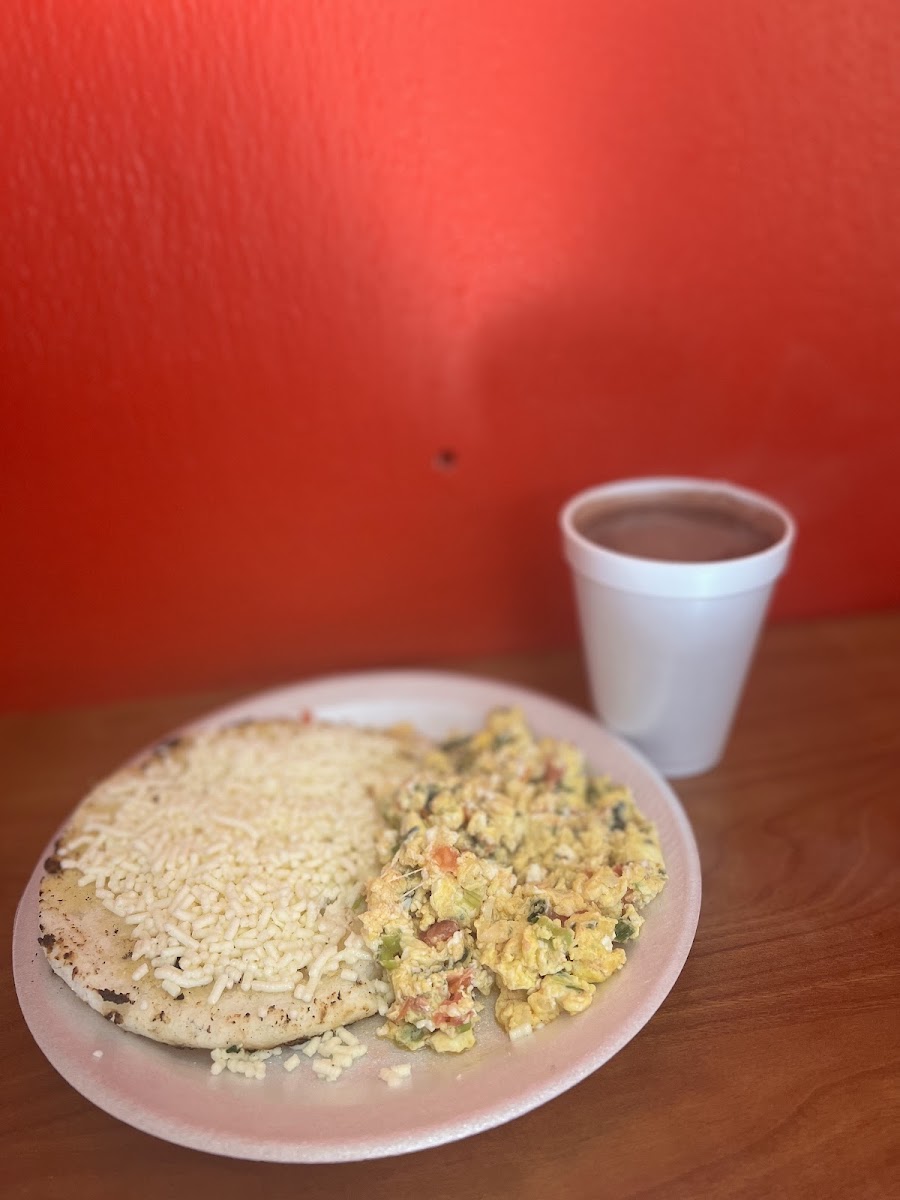 La Paloma Bakery & Restaurant-5